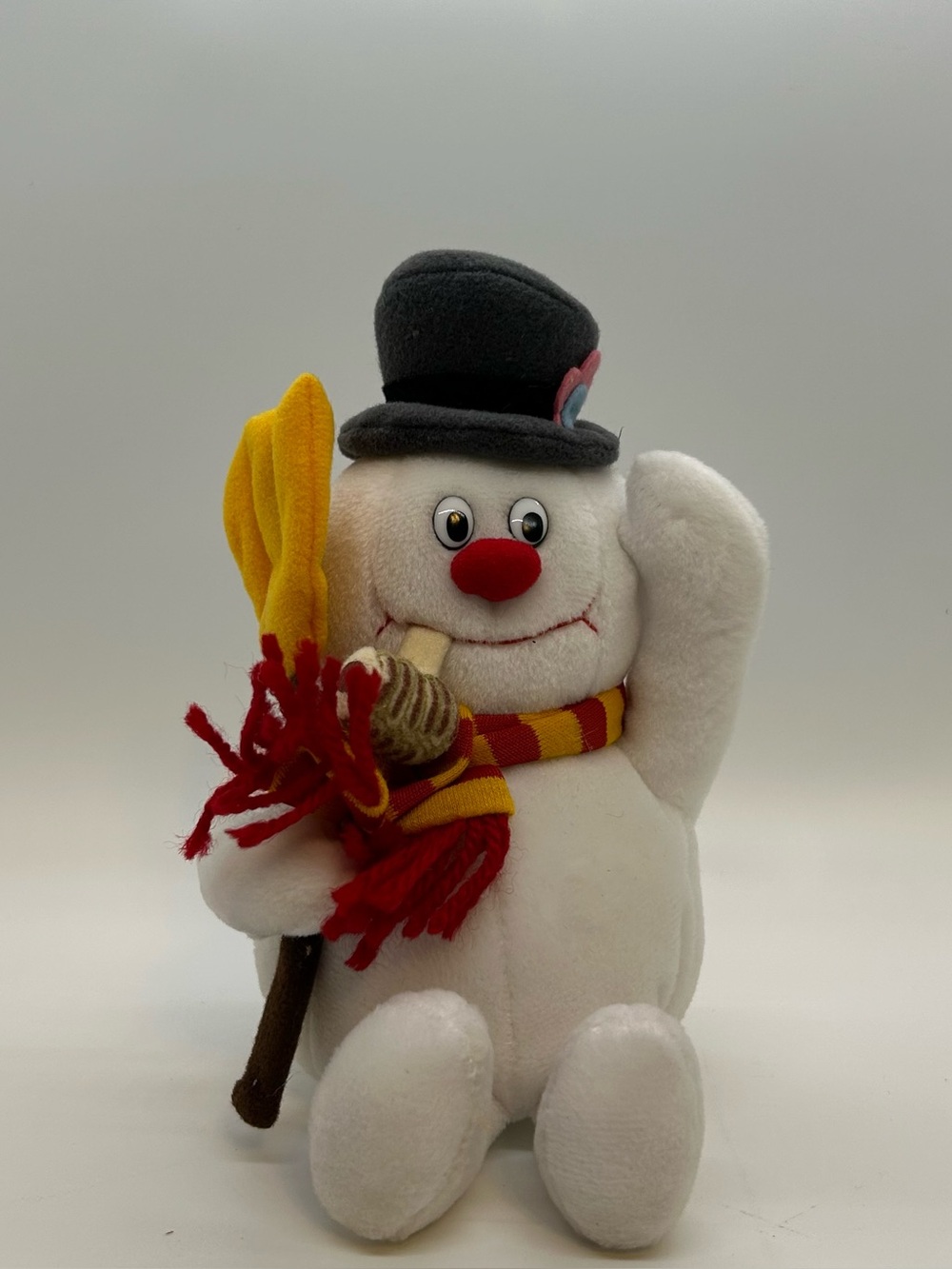 Vintage 1998 Rudolph Island Of Misfit Toys FROSTY Stuffins CVS Plush Snowman 9"